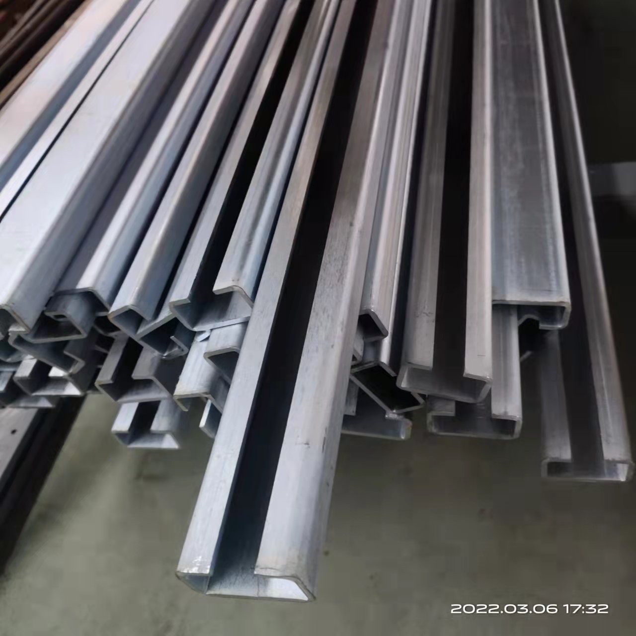 重型导轨轻型导轨